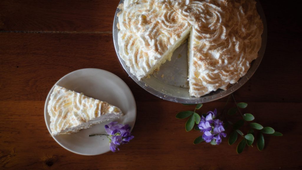 Refrigerated-Sour-Cream-and-Raisin-Pie